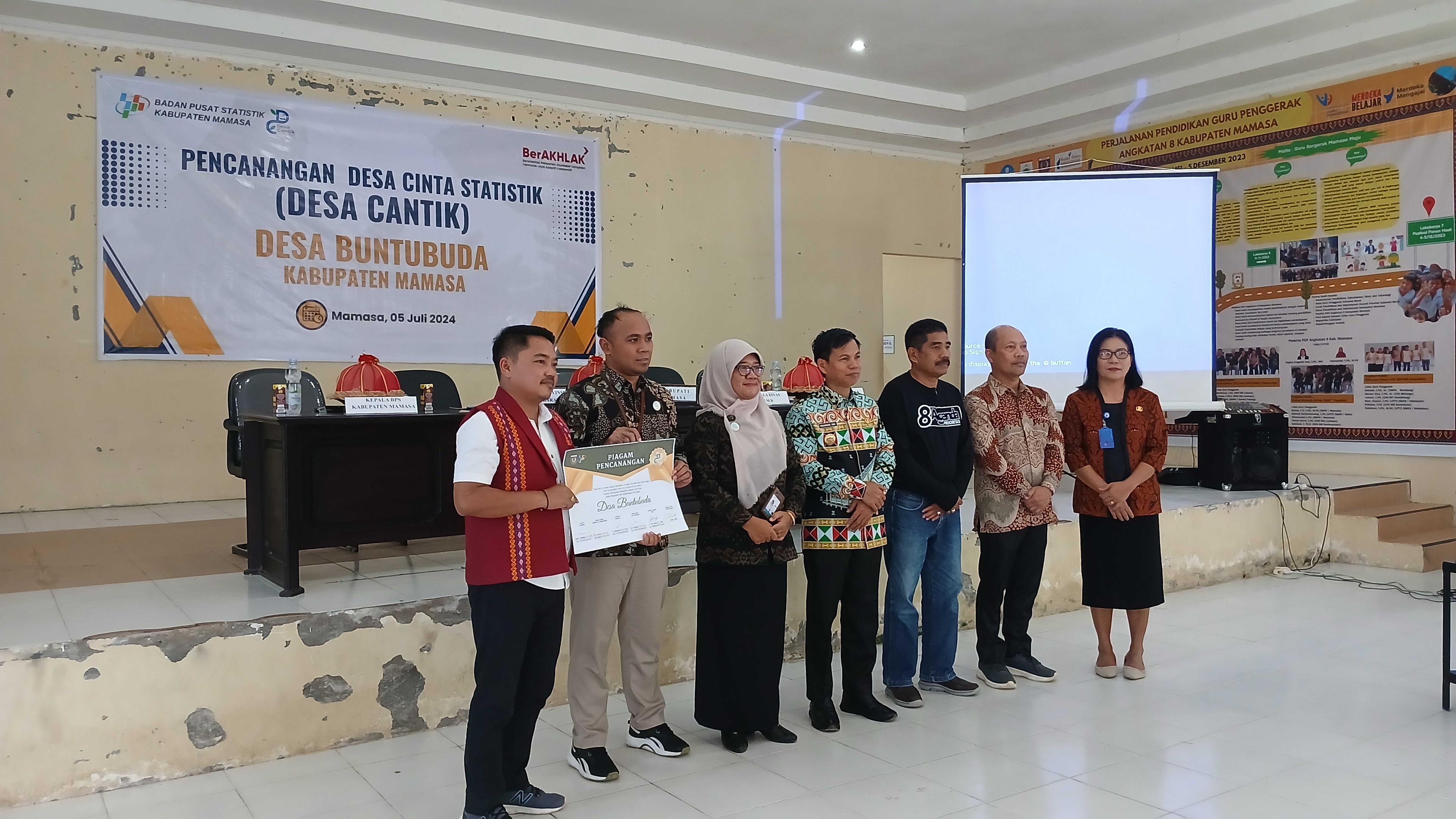 Head of BPS Sulbar together with Regent Mamasa Launch the Desa Cantik of Buntubuda