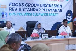 BPS West Sulawesi Holds FGD Review of Public Service Standards