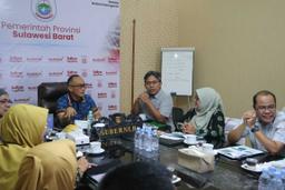 Meet the Acting Governor, Head of BPS West Sulawesi Invites to Use Regsosek Data