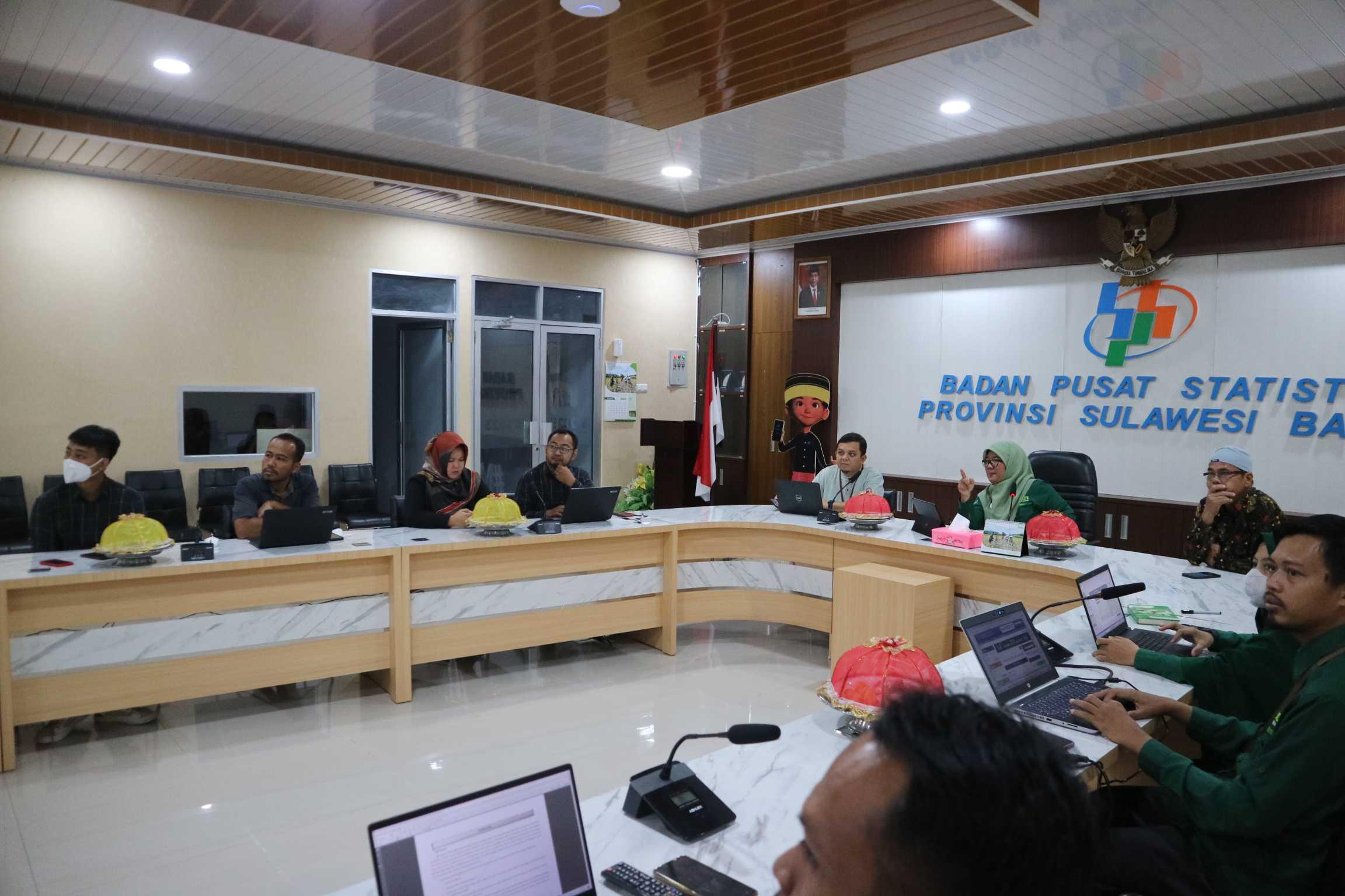 BPS West Sulawesi Receives Visit from KPPN Mamuju, Discusses Economic Analysis of West Sulawesi