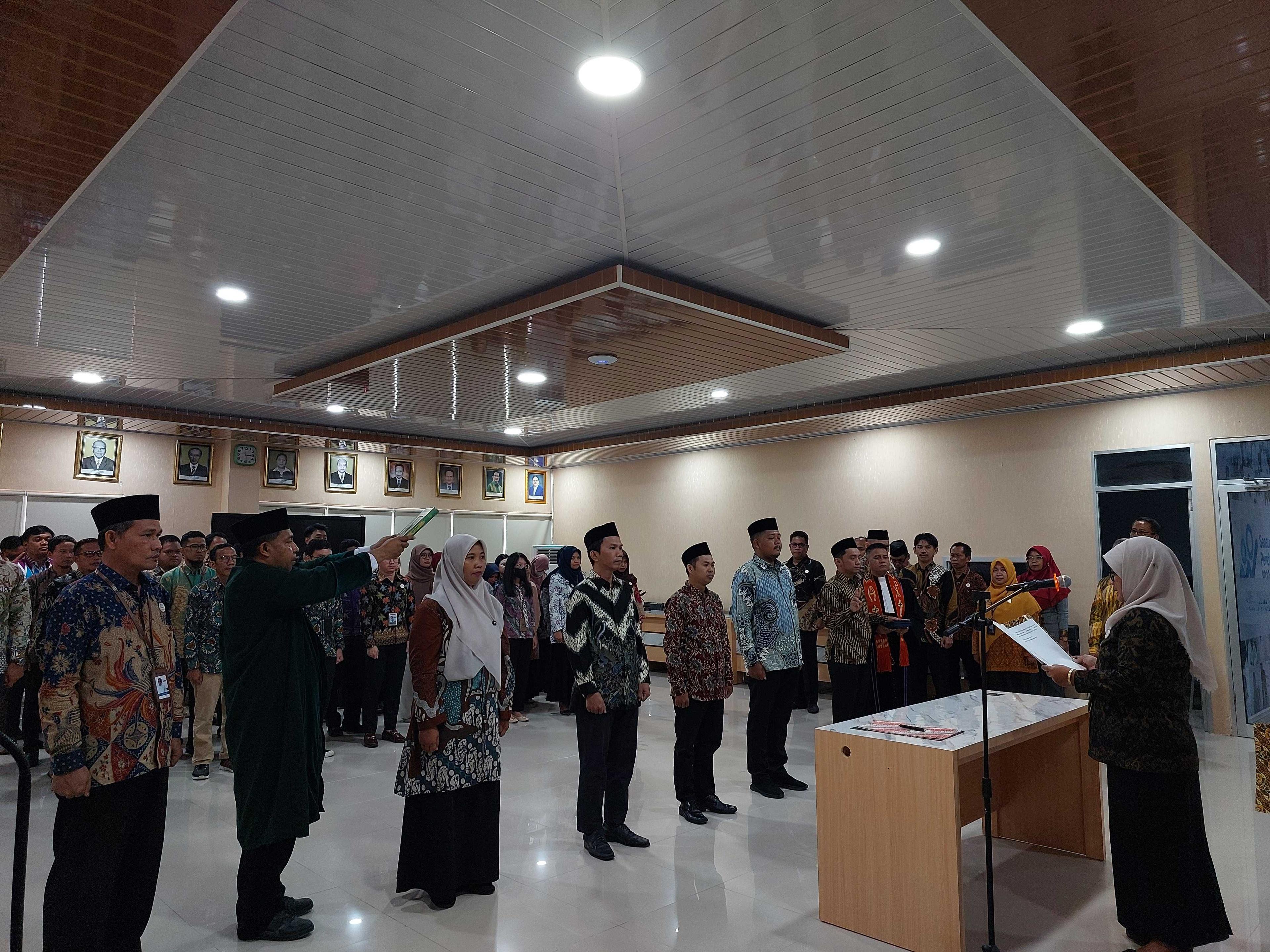 5 PPPK BPS West Sulawesi Inaugurated, Asked to Maintain Integrity and Develop Competence