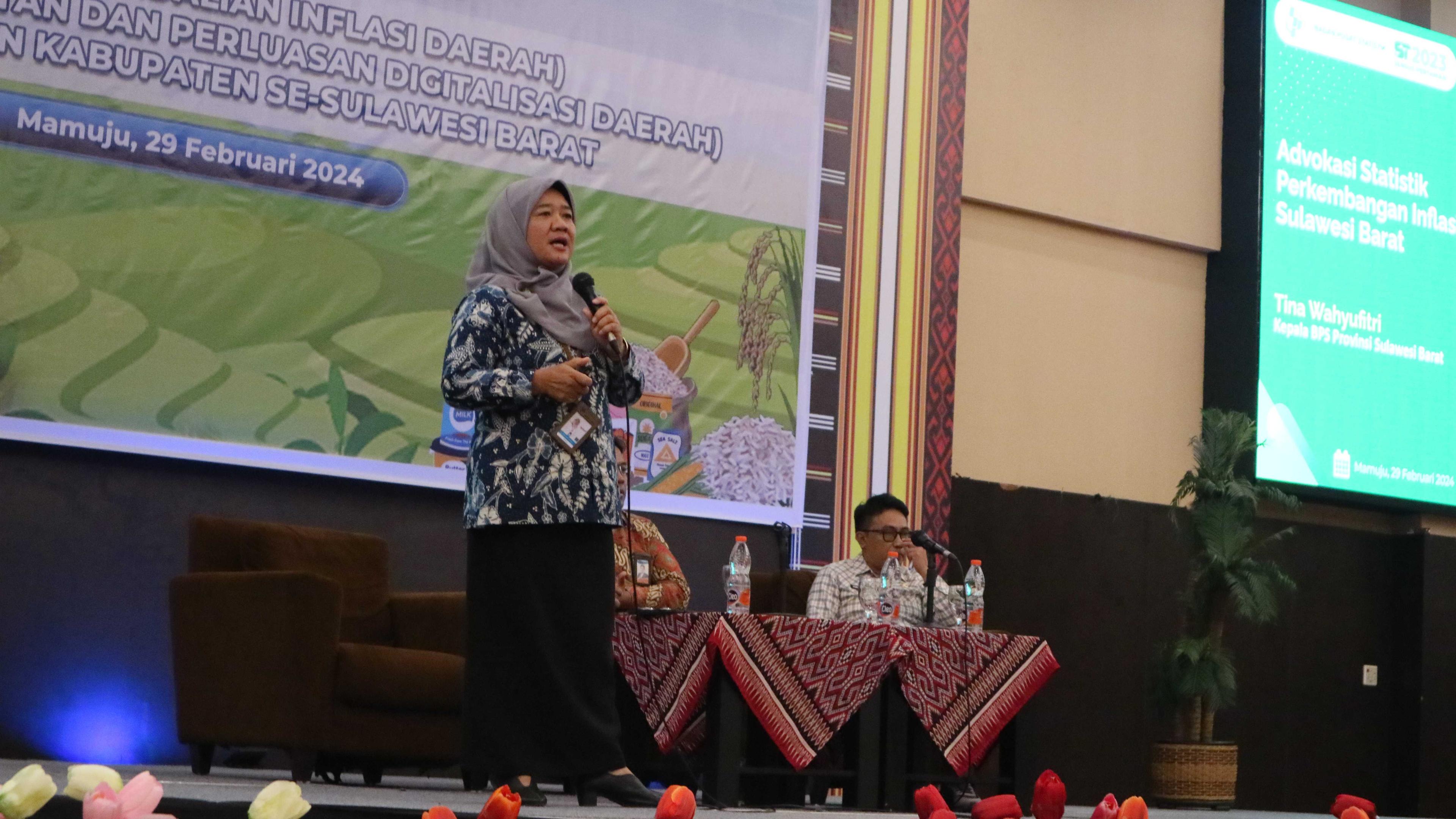 Head of BPS West Sulawesi Becomes Resource Person at TPID High Level Meeting Activities